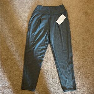 Athleta Gray Elation Pant- Pantalon Elation